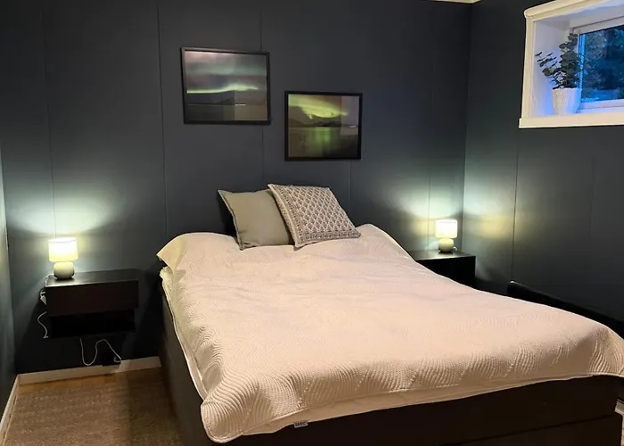 Beautiful In Tromsoya! Free Parking For One Car